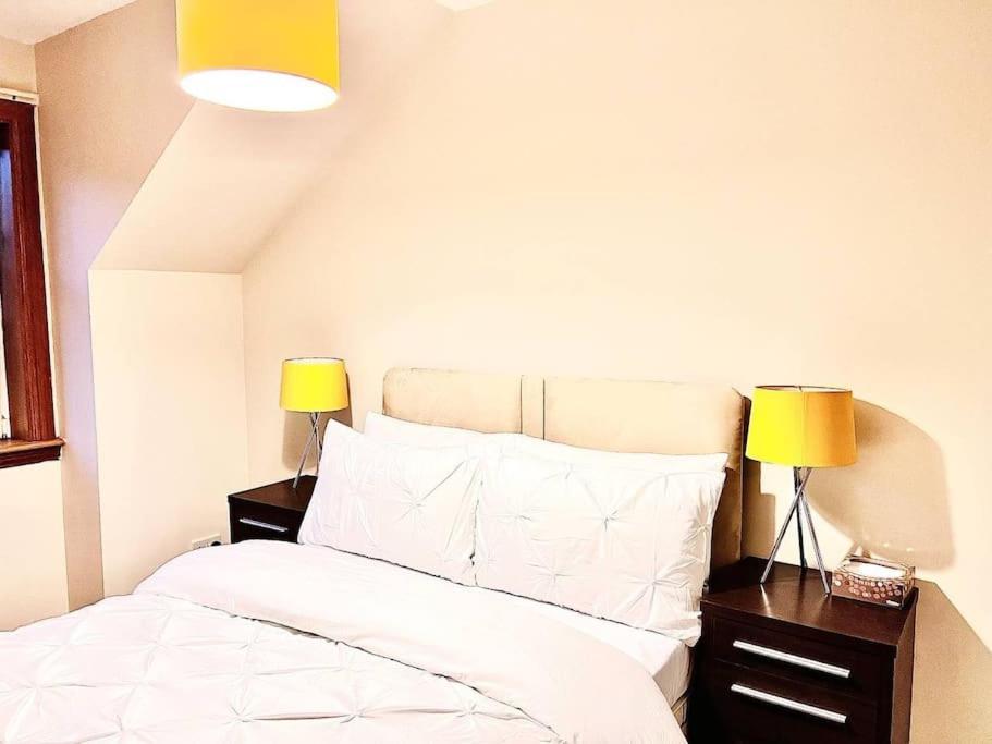 Crown House Two Bedroom Apartment 阿伯丁 外观 照片