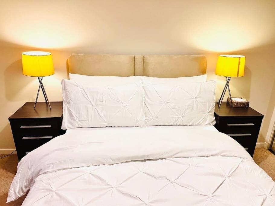 Crown House Two Bedroom Apartment 阿伯丁 外观 照片